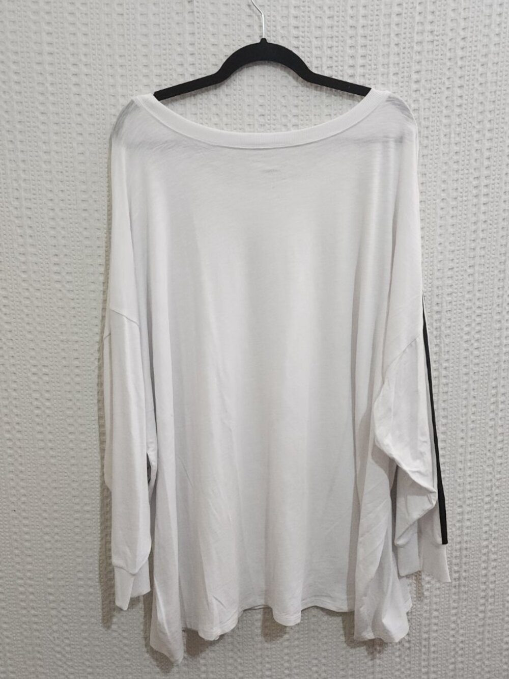 Torrid Plus Size Supersoft Slub Crewneck Drop Shoulder Long Sleeve Tee 4X NWT - Picture 3 of 13